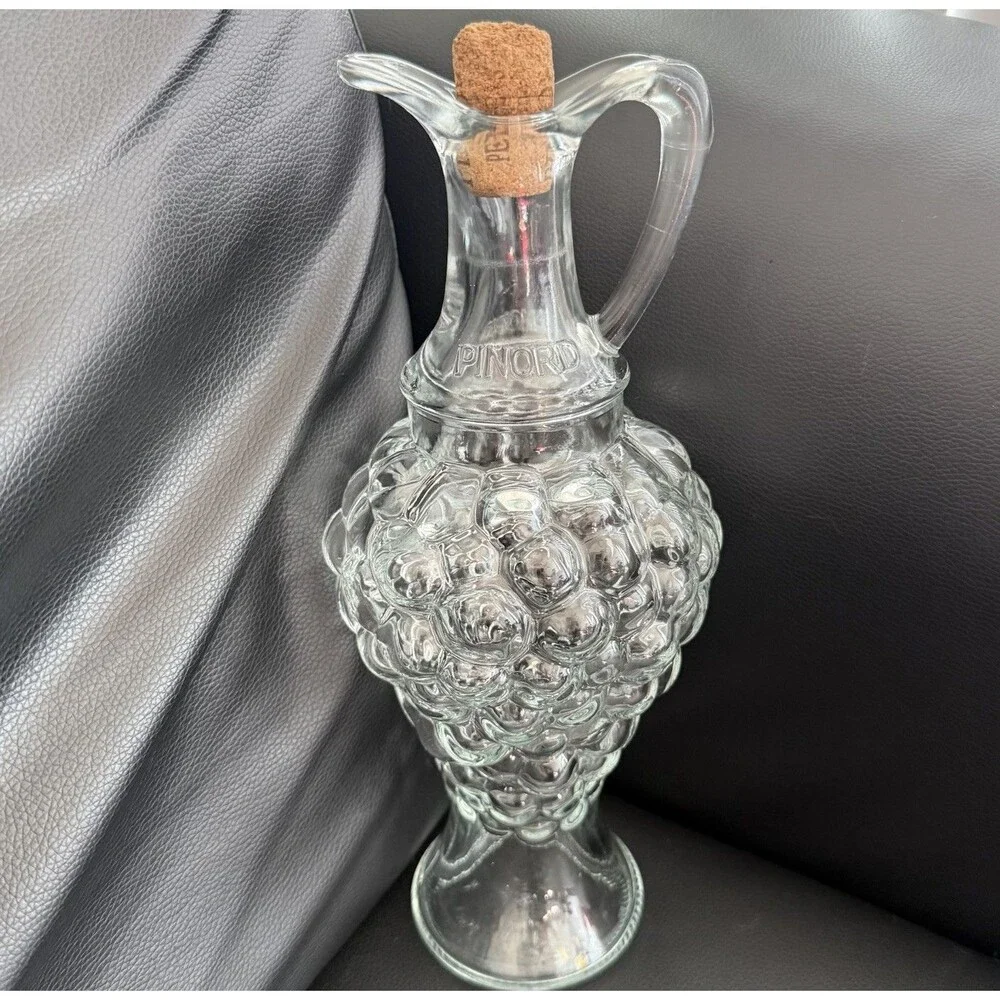 Vintage Pinord Moscatel Grape Cluster Clear Glass Decanter Wine Pitcher 11” Cork